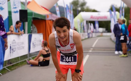 Nie pozostawili złudzeń! W tym roku Bieg Górski na 11 km należał do nich [WIDEO] - 83